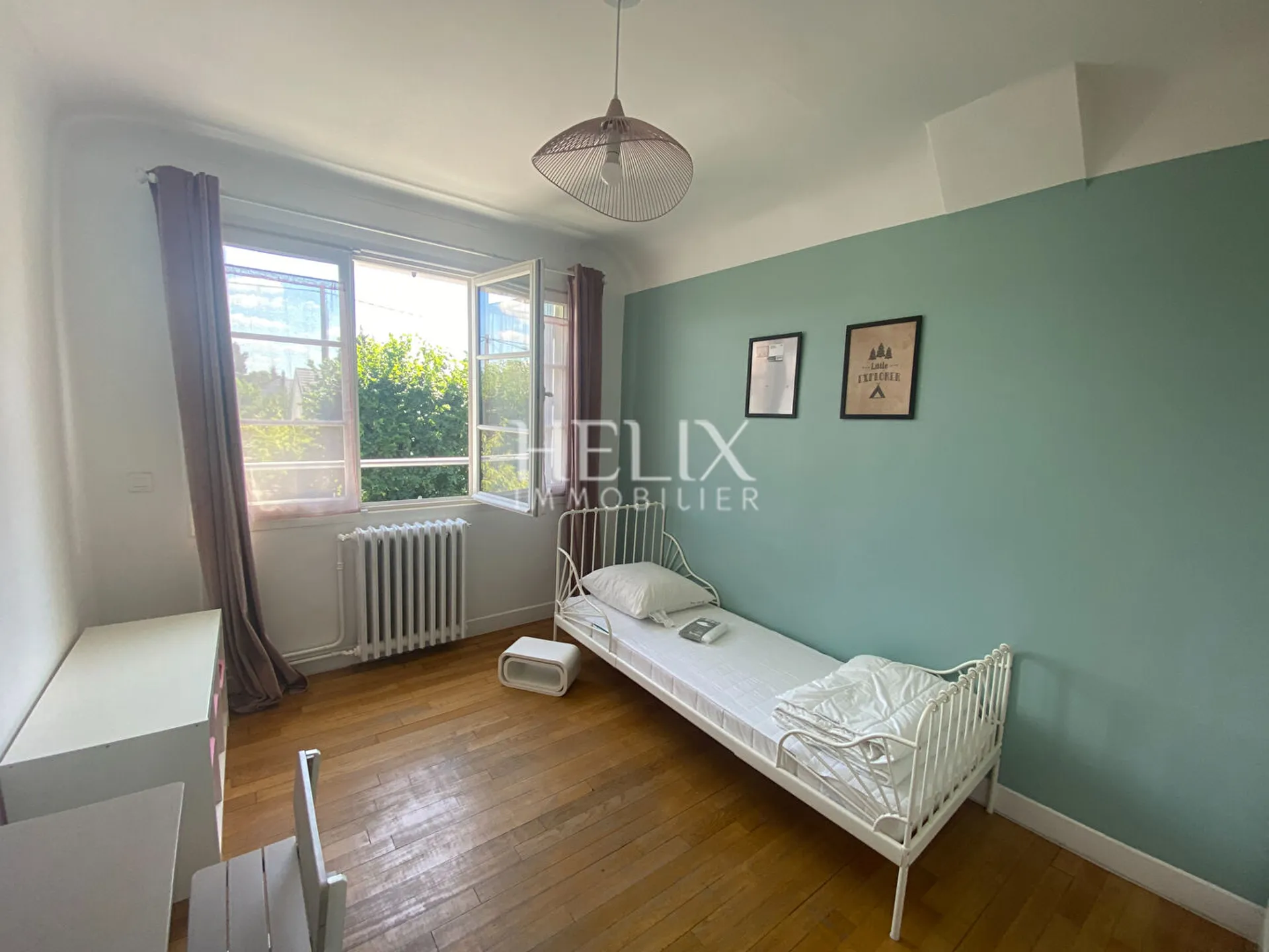 Houilles centre-ville maison recherchée avec grand terrain plat proche gare