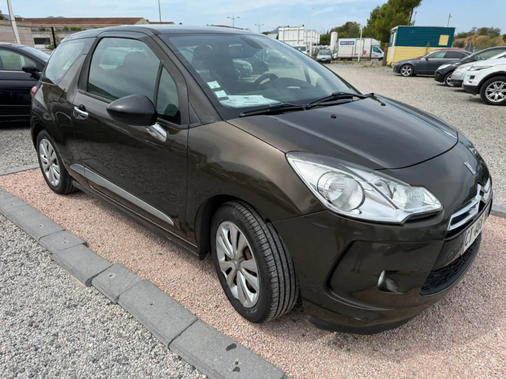 CITROËN DS3 1.2 VTI 82CV