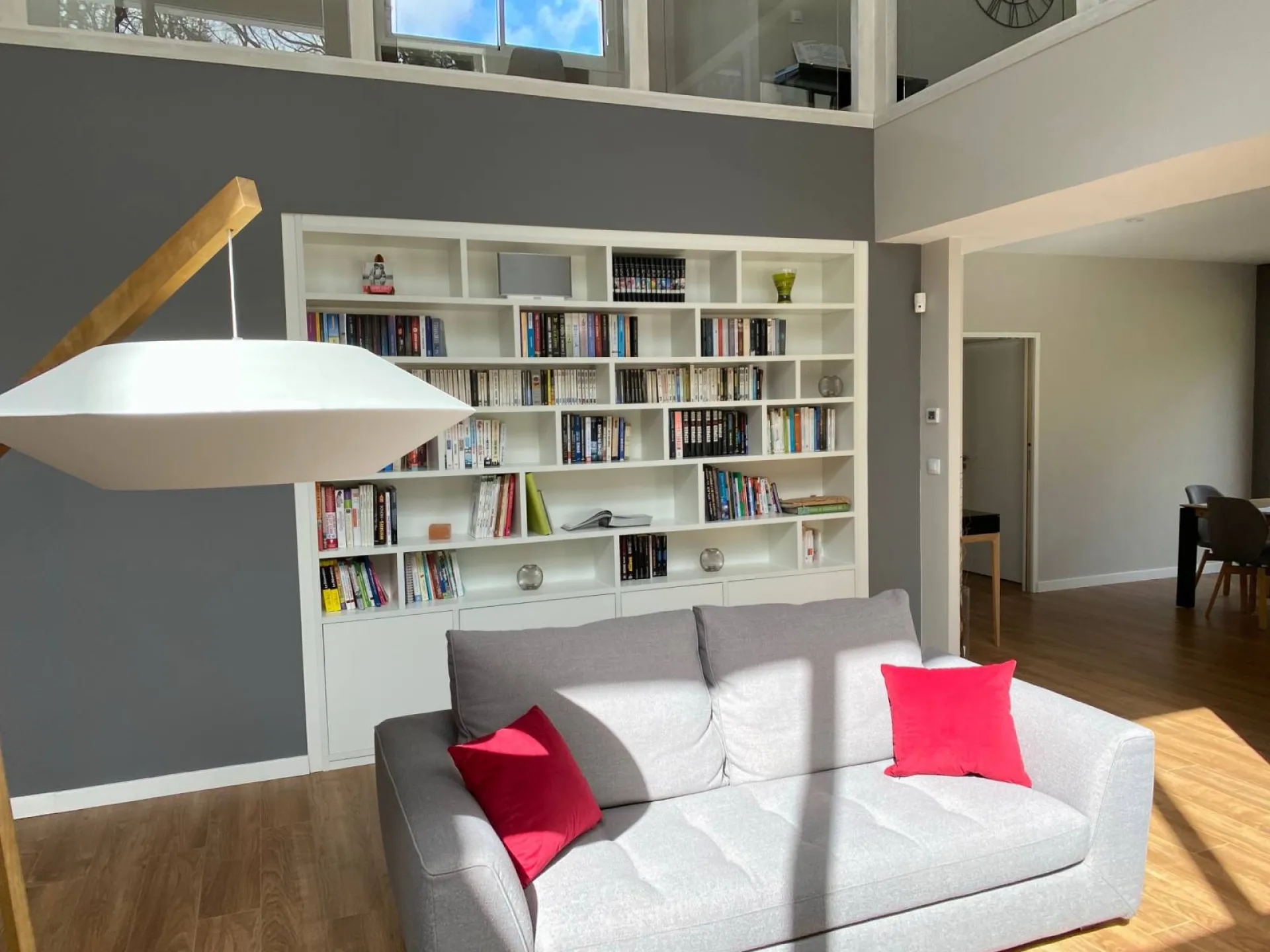 CONCEPTION ET AMENAGEMENT D'ESPACE INTERIEUR SUR-MESURE
