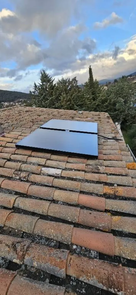 Réduisez vos factures d'électricité grâce au chauffe eau solaire installé par Provence Energie Solaire Services à La Ciotat