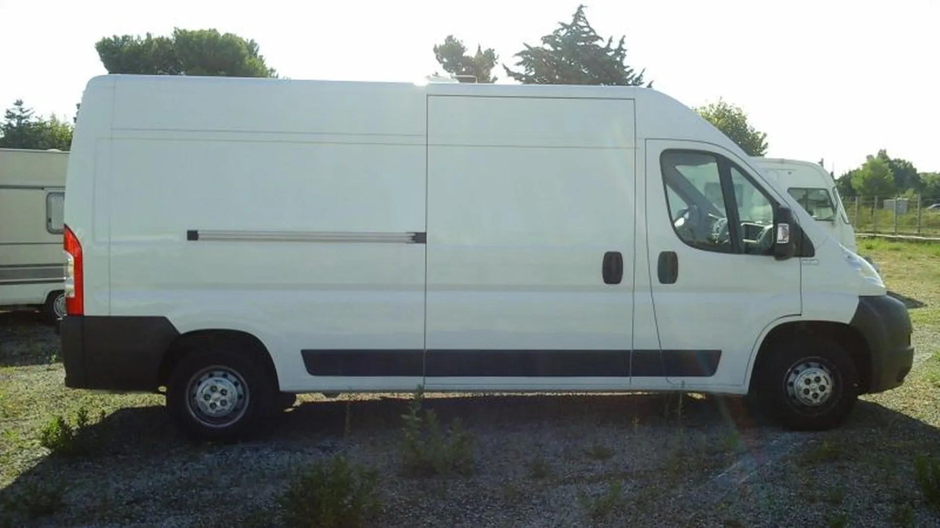 Utilitaire peugeot boxer à lancon de provence 13680
