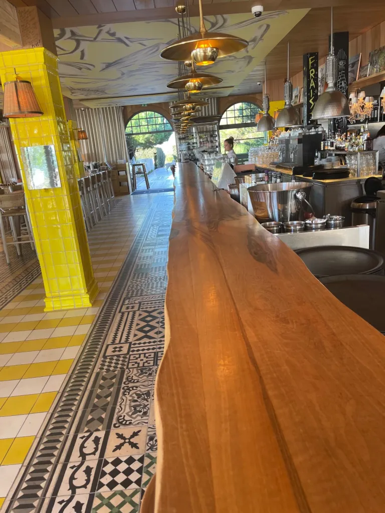 La Corniche : un restaurant et un hôtel magnifique au pilat