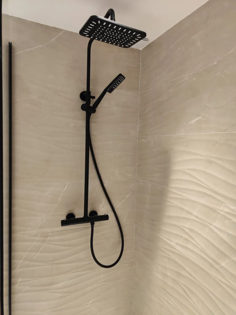 colonne de douche noir grohe mandelieu la napoule