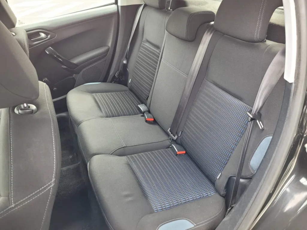 Peugeot 208 Allure 1.6 VTI 120cv occasion à Plaisance du Touch près de Tournefeuille