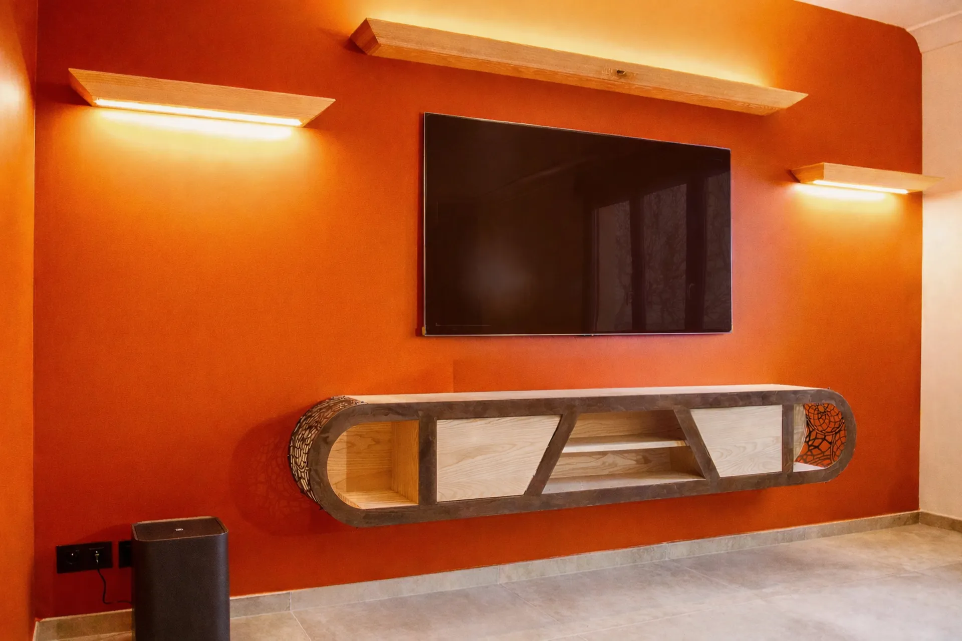 Meuble TV avec rangements sur mesure à Lavilledieu près de Aubenas en Ardèche