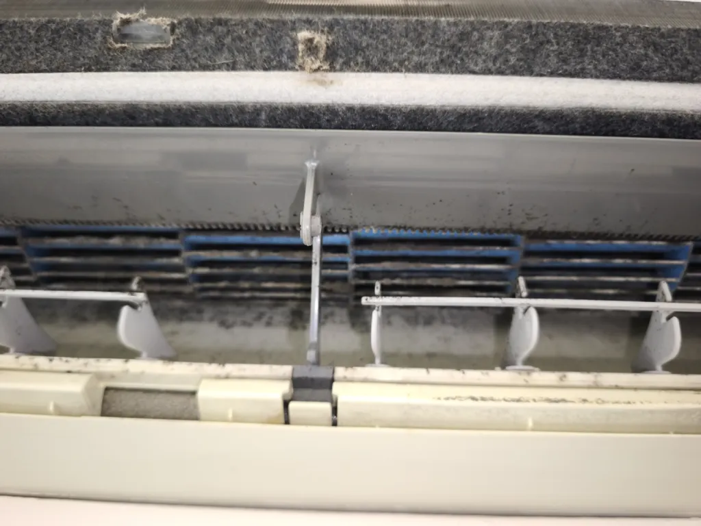 Maintenance d'un système de climatisation réversible