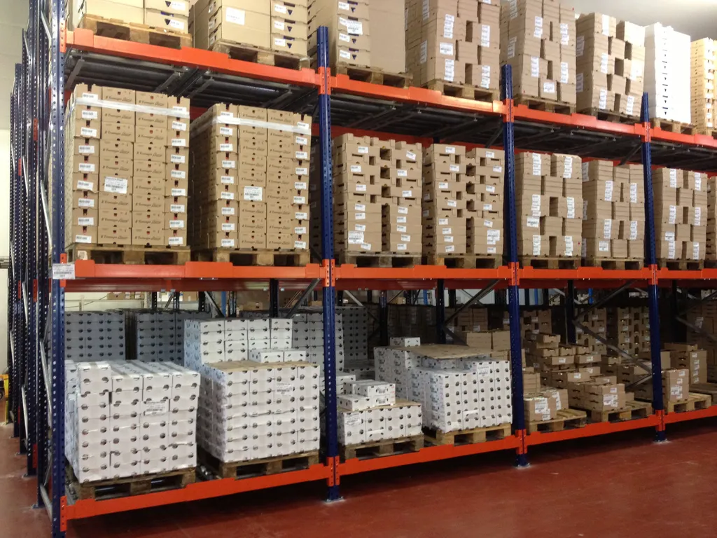 Installer un rack à palettes dynamique Sisam pour une gestion de stock FIFO en Haute-Garonne et à Toulouse