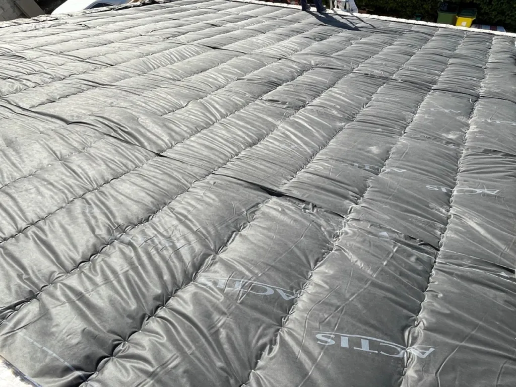 pose d'isolation sous toiture sur chateauneuf les martigues