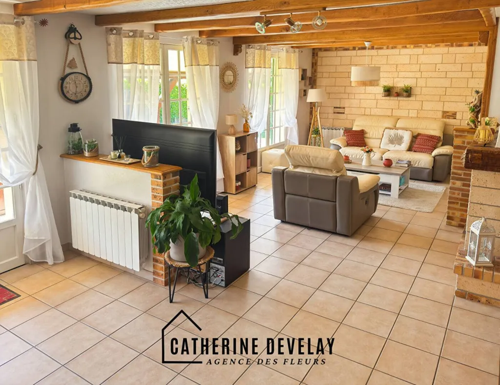 A acheter, maison de 164 m² édifiée sur 1200 m² de terrain sur la commune de SAINT PIERRE DU BOSGUERARD 27370