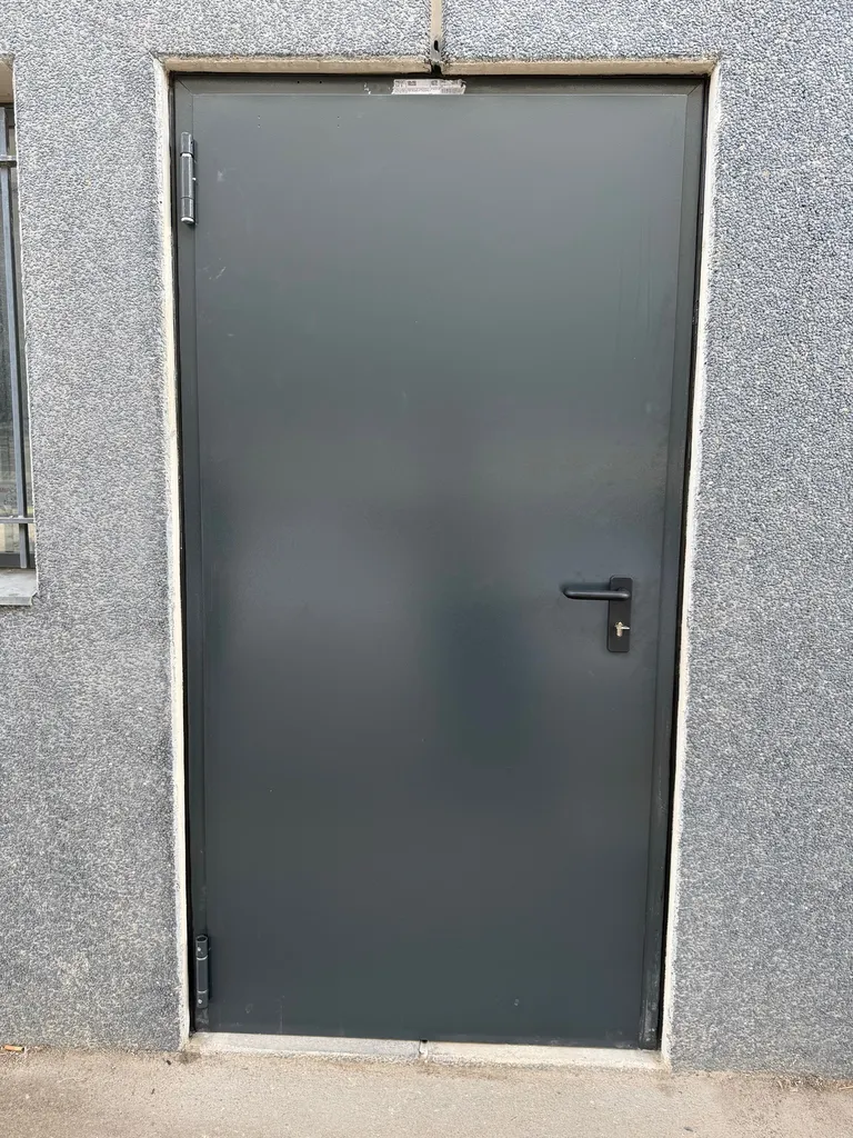 Porte coupe-feu en Alu à Montauroux dans le Var