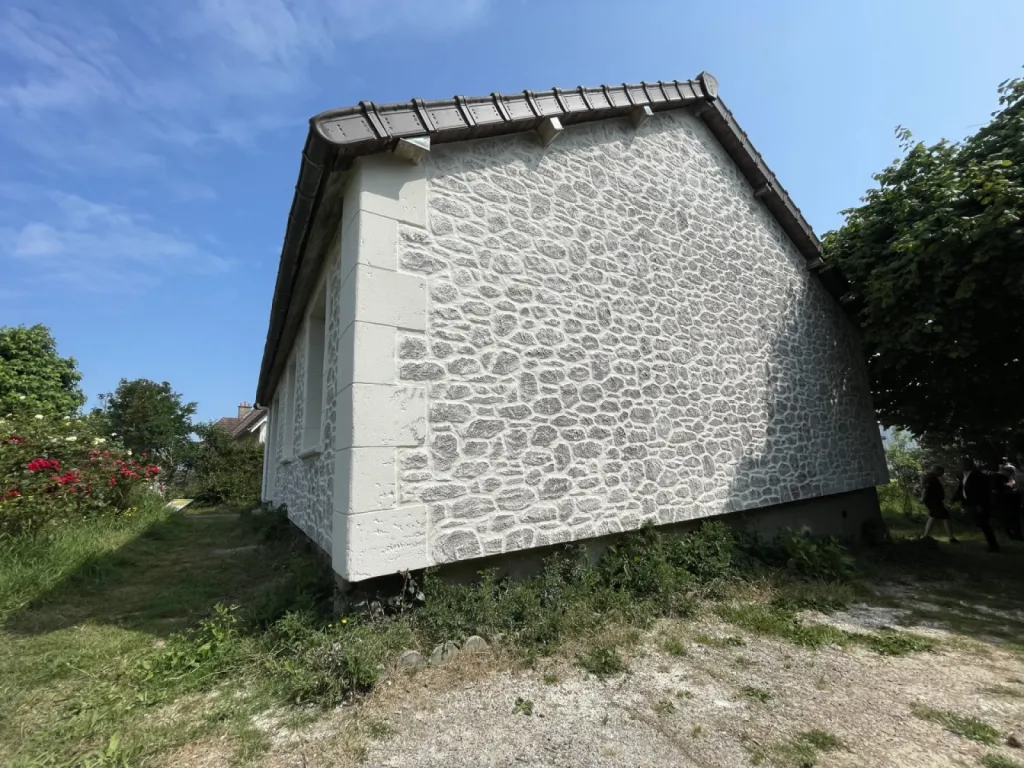Ravalement à la chaux aspect pierre avec isolant , Ravalement de façade enduit Proche Le Havre 76