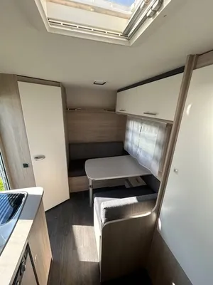 Caravane Neuve Sterckeman EASY 390CP (VENDUE) - Compacte 3 Places - MIDI 13 LOISIRS