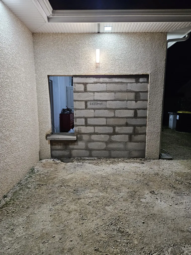 Recherche d'une entreprise pour travaux de maçonnerie et aménagement de garage à Saint-Didier-au-Mont-d’Or près de Lyon