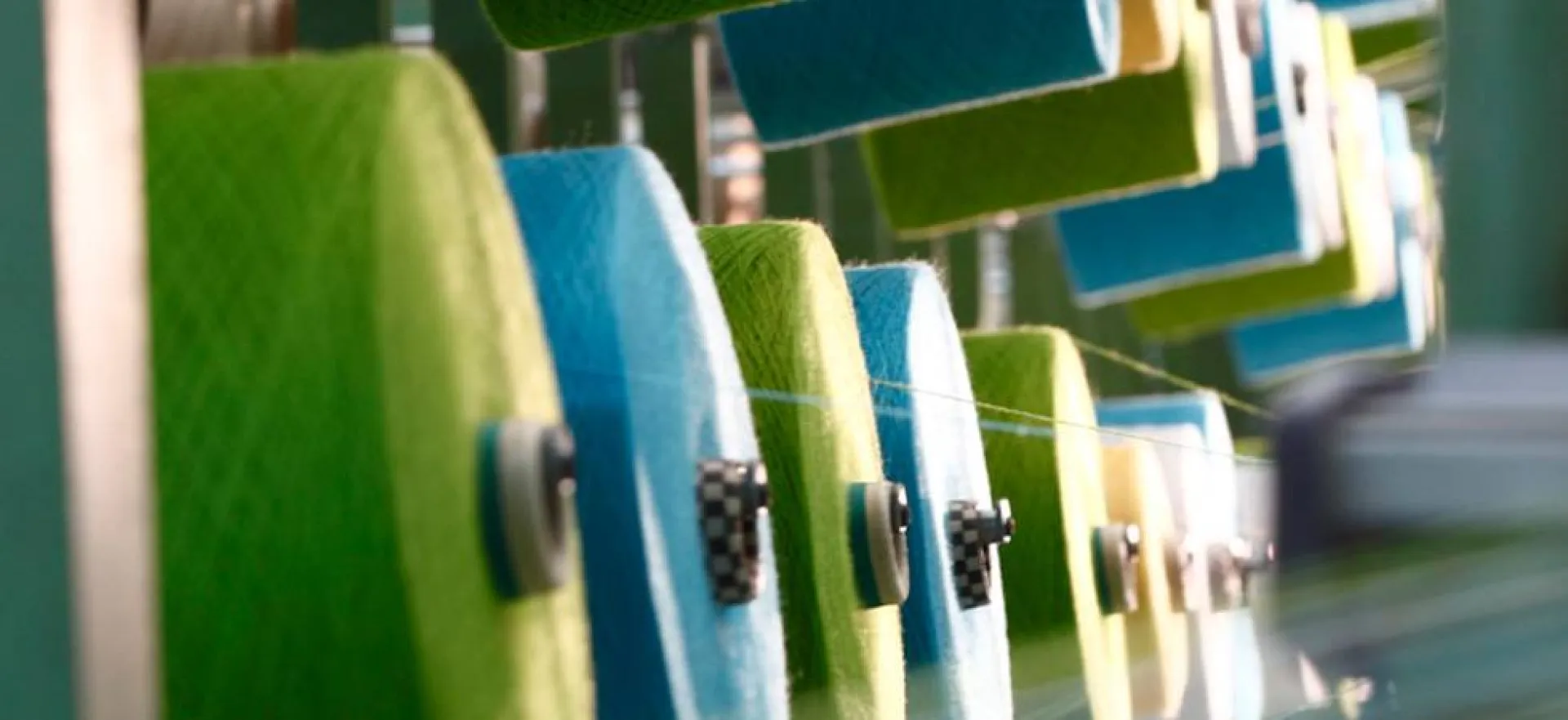 Installation de store banne sur mesure dans le PACA