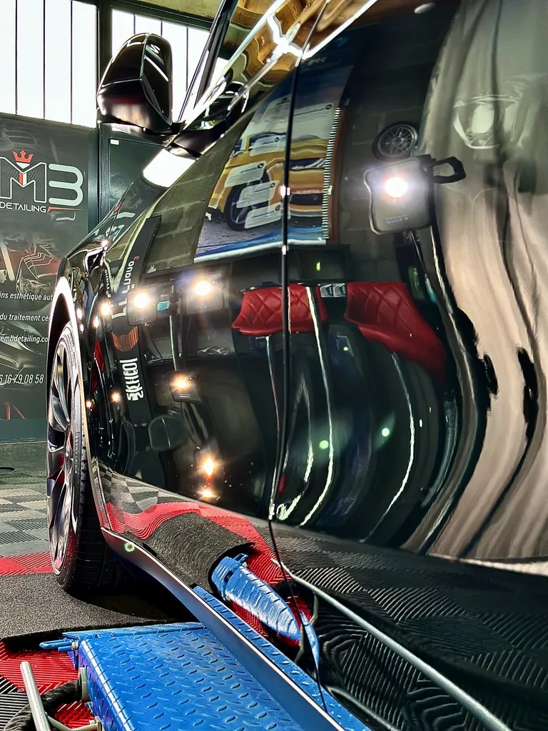 DETAILING automobile PPF voiture traitement céramique automobile Lyon tesla model Y