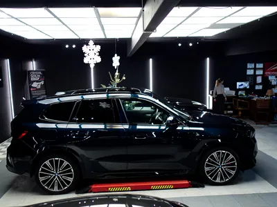 Pose du PPF transparent haute performance sur BMW iX1