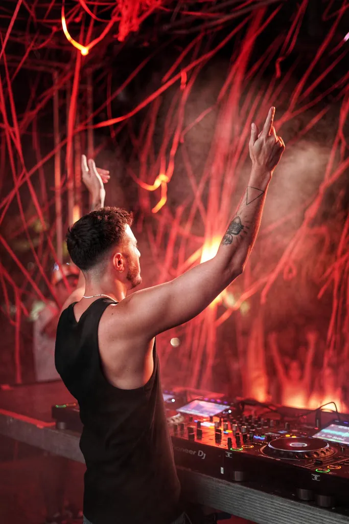 Eclairage scéniques sur mesure : découvrez les dernières réalisations de 7 Design