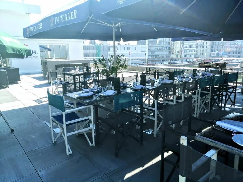 Manger en Normandie vue mer 76