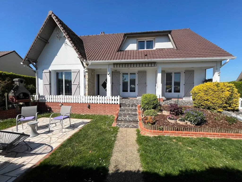 Maison individuelle, viable de plain pied, d'environ 191m² - Axe Caudebec-en-Caux / Yvetot