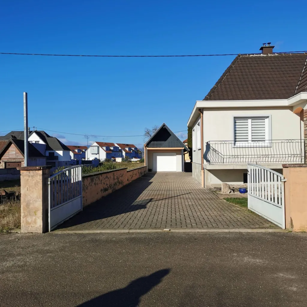 Entrée de maison en pavé à Strasbourg 