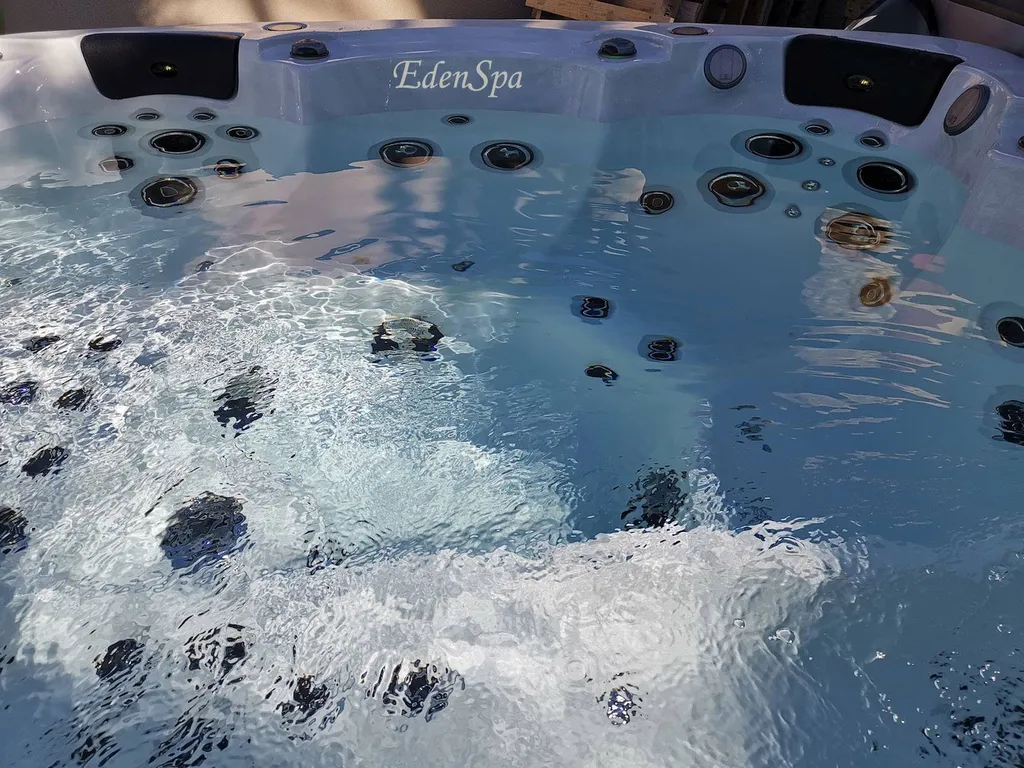 spa américain encastré sénas