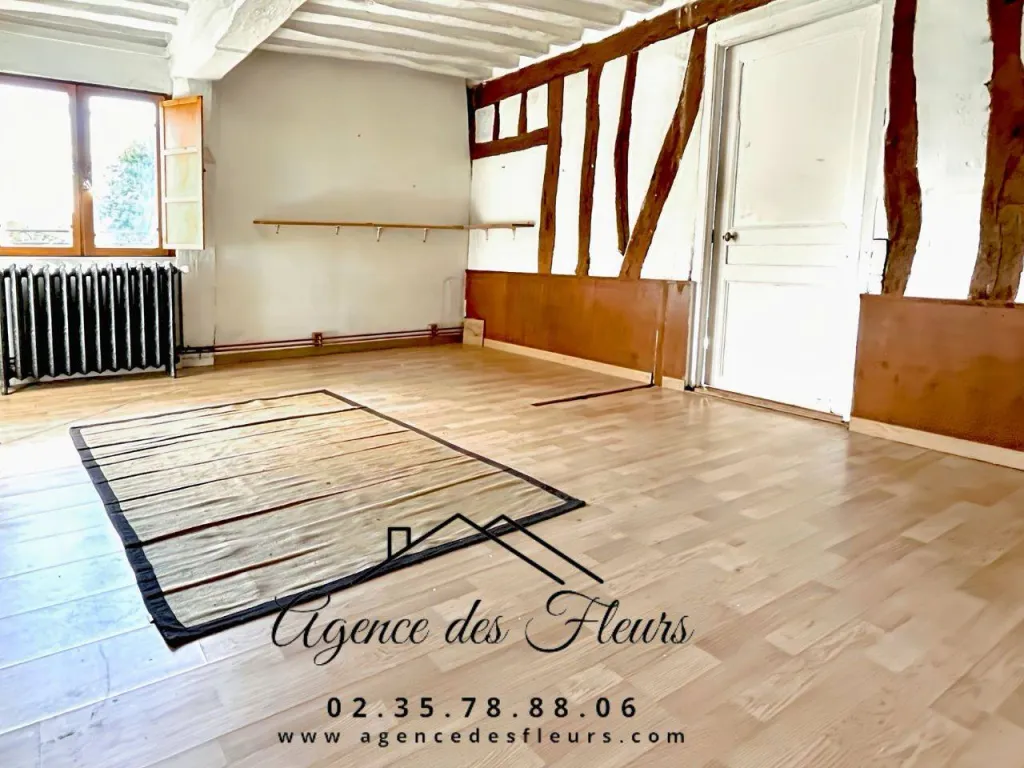 A vendre maison normande de 154 m² édifiée sur 1400 m² de terrain sur la commune de ORIVAL