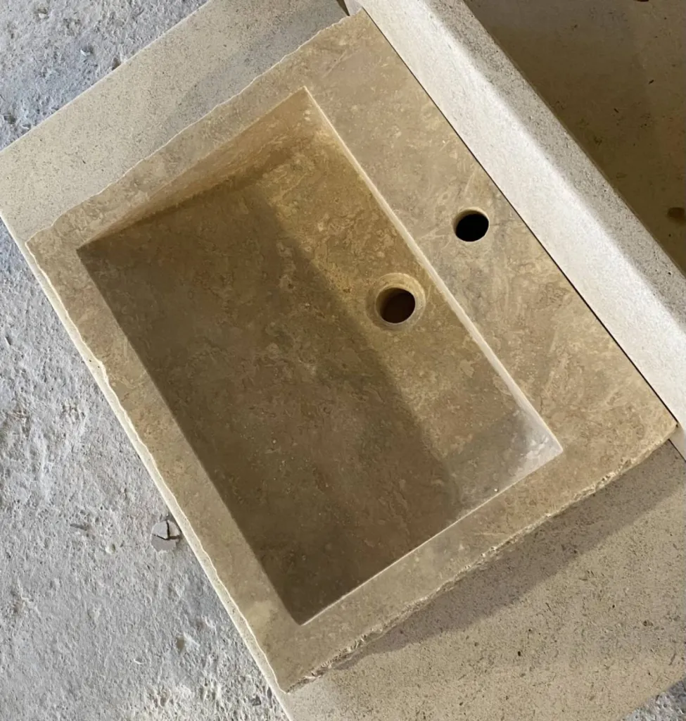 Tailleur de pierre à Périgueux livraison Limoges, Bordeaux