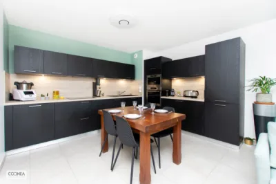 ARMONY ROVERE DARK – SOFEMA CHENE HALIFAX BLANC