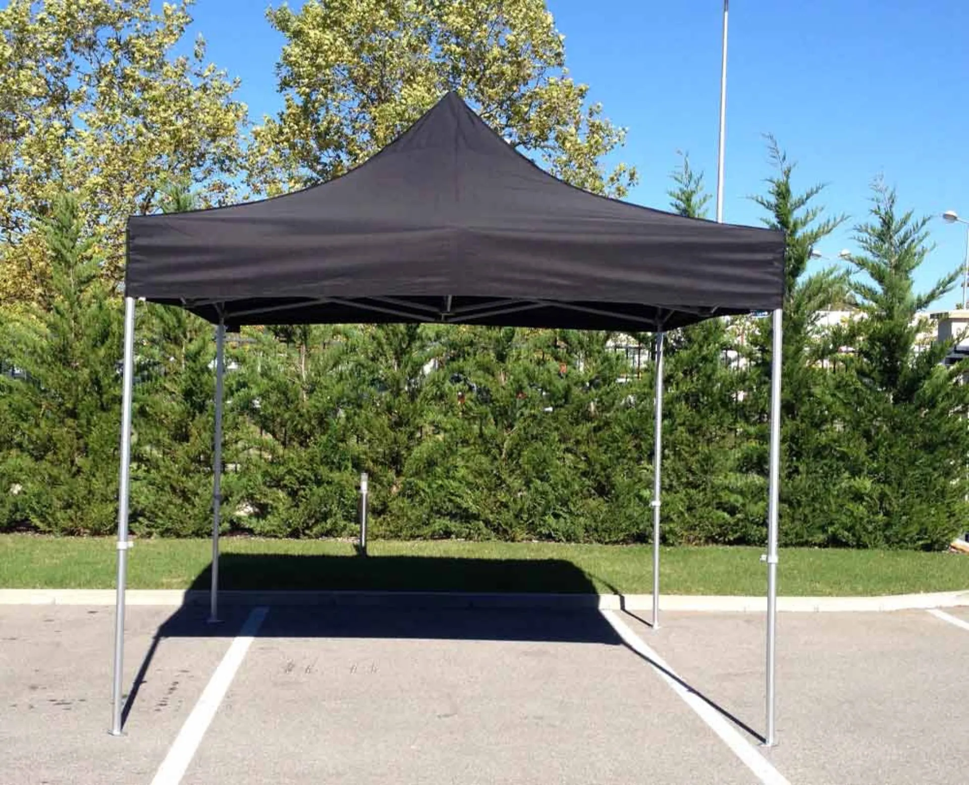 TONNELLE NOIRE + 4 COTES 3MX3M