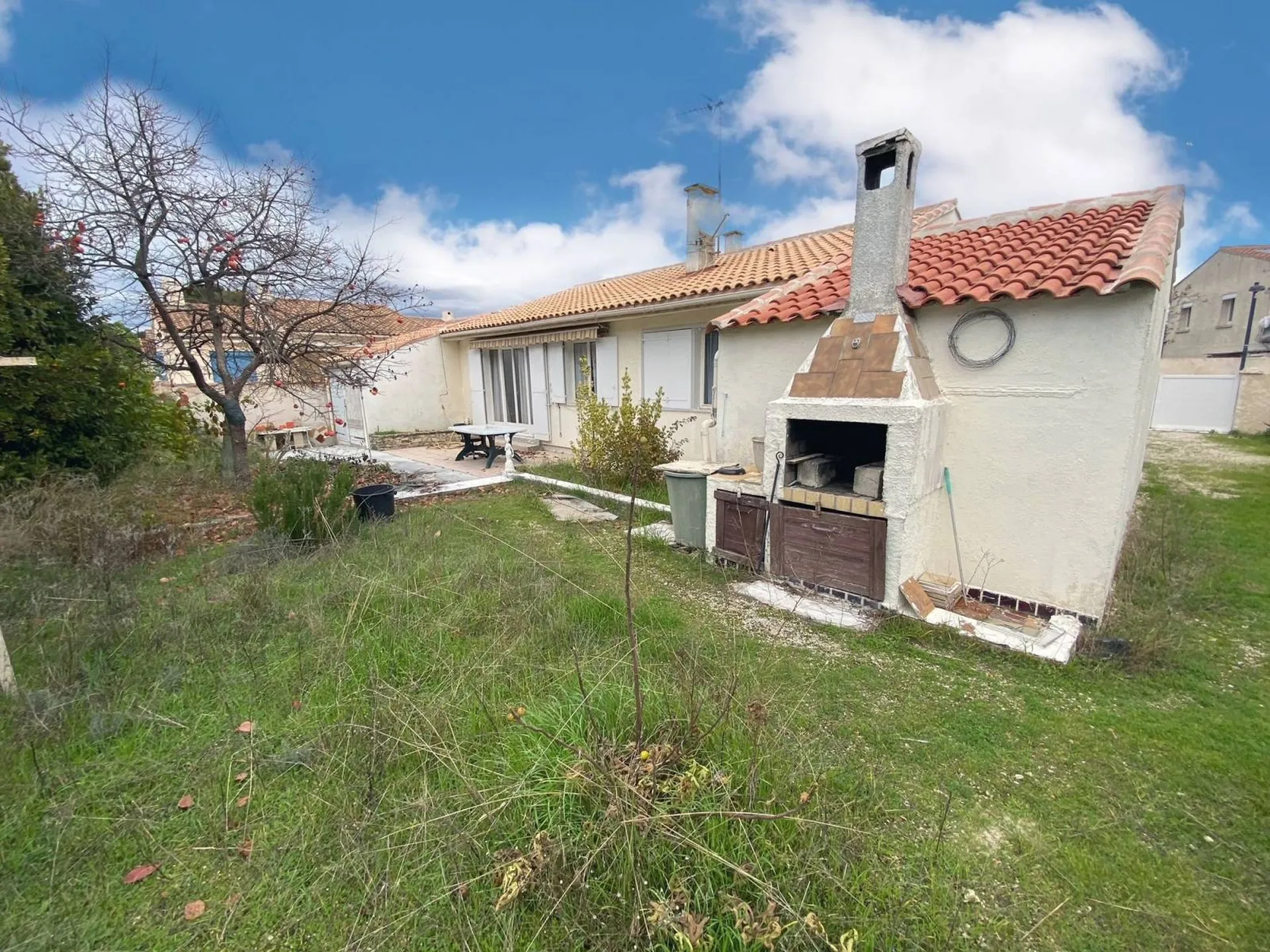 maison a vendre avec vue dominante la bédoule