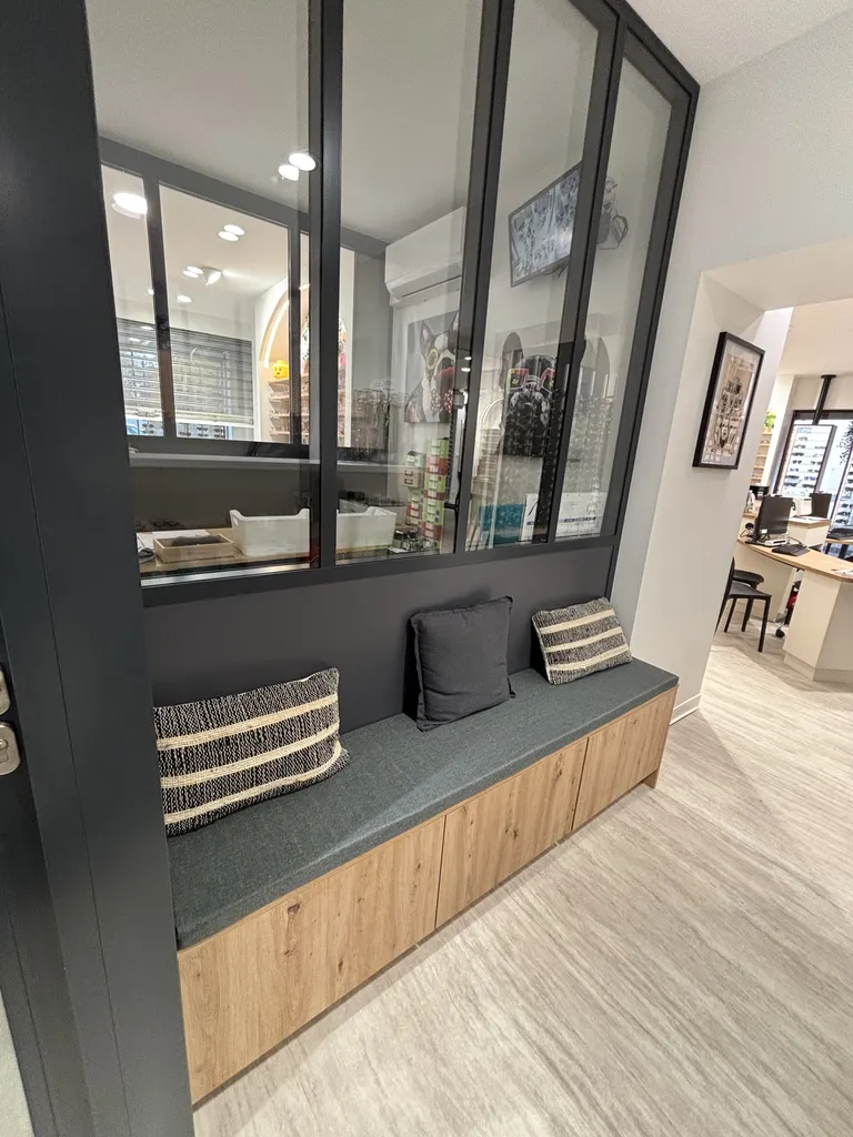Aménagement d’un atelier d’optique et espace pause à Carbonne (31)