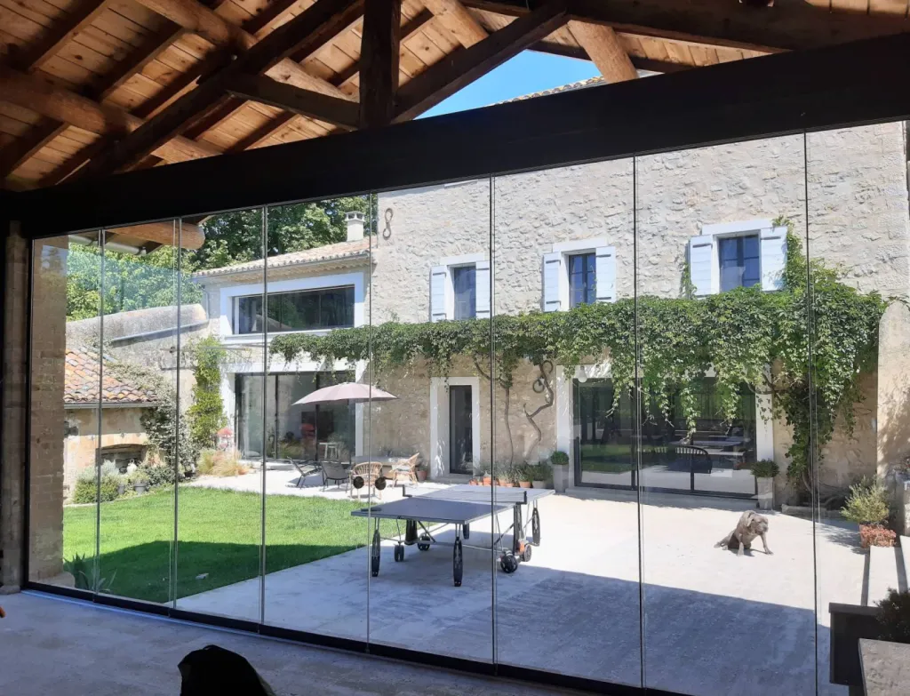 vente de coulissant sur mesure pour pool house salon de provence