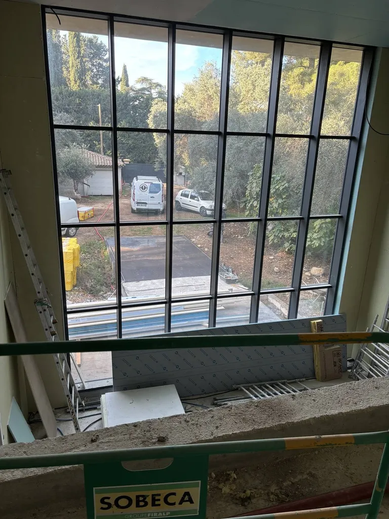 Artisan en renovation interieure de maison a Sanary