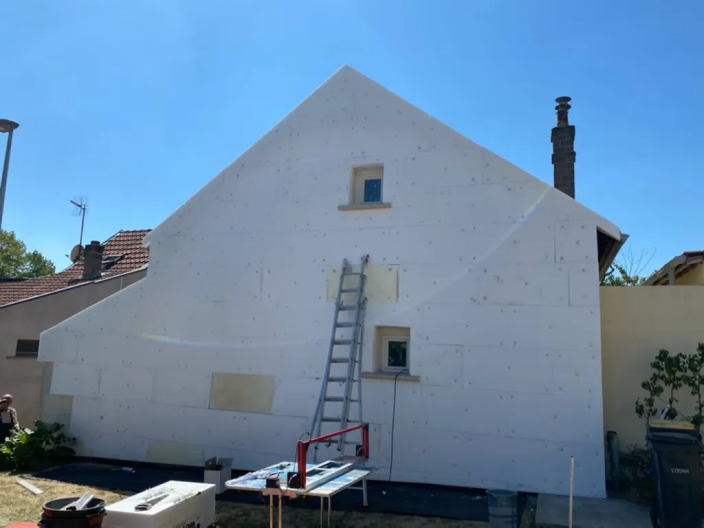 Prix d'une isolation thermique par l'extérieur Parexlanko pour maison en rénovation à Étretat proche Le Havre 76