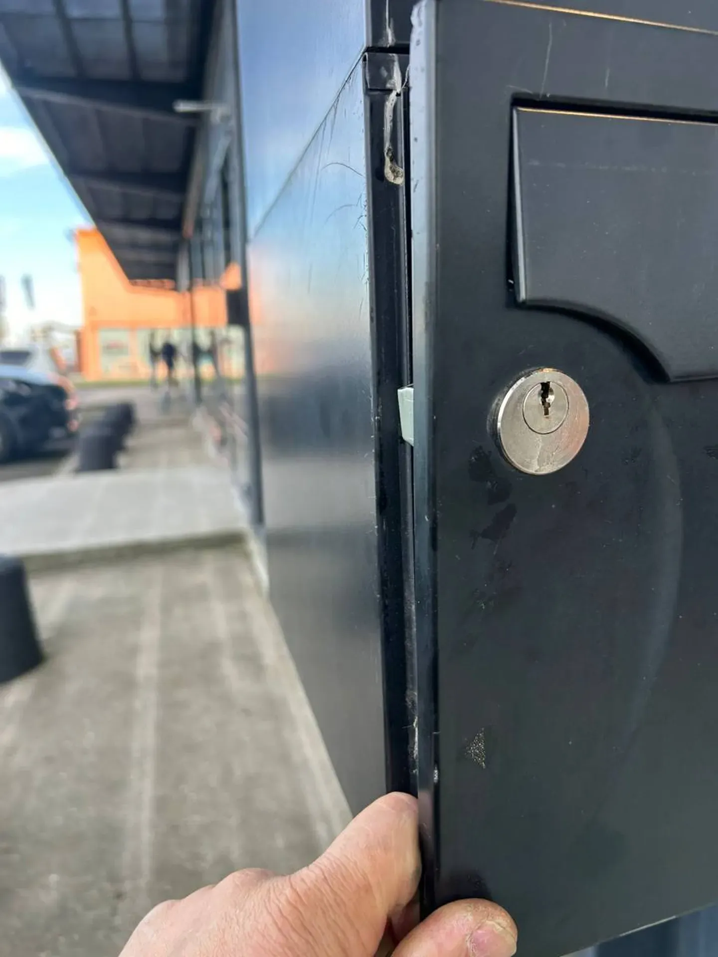 Serrurier Bordeaux en urgence dépannage et installation : Portes et serrures