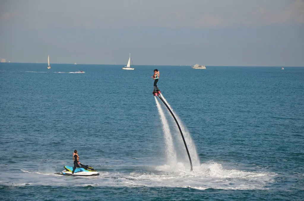Flyboard à la base nautique Audemar à Hyères