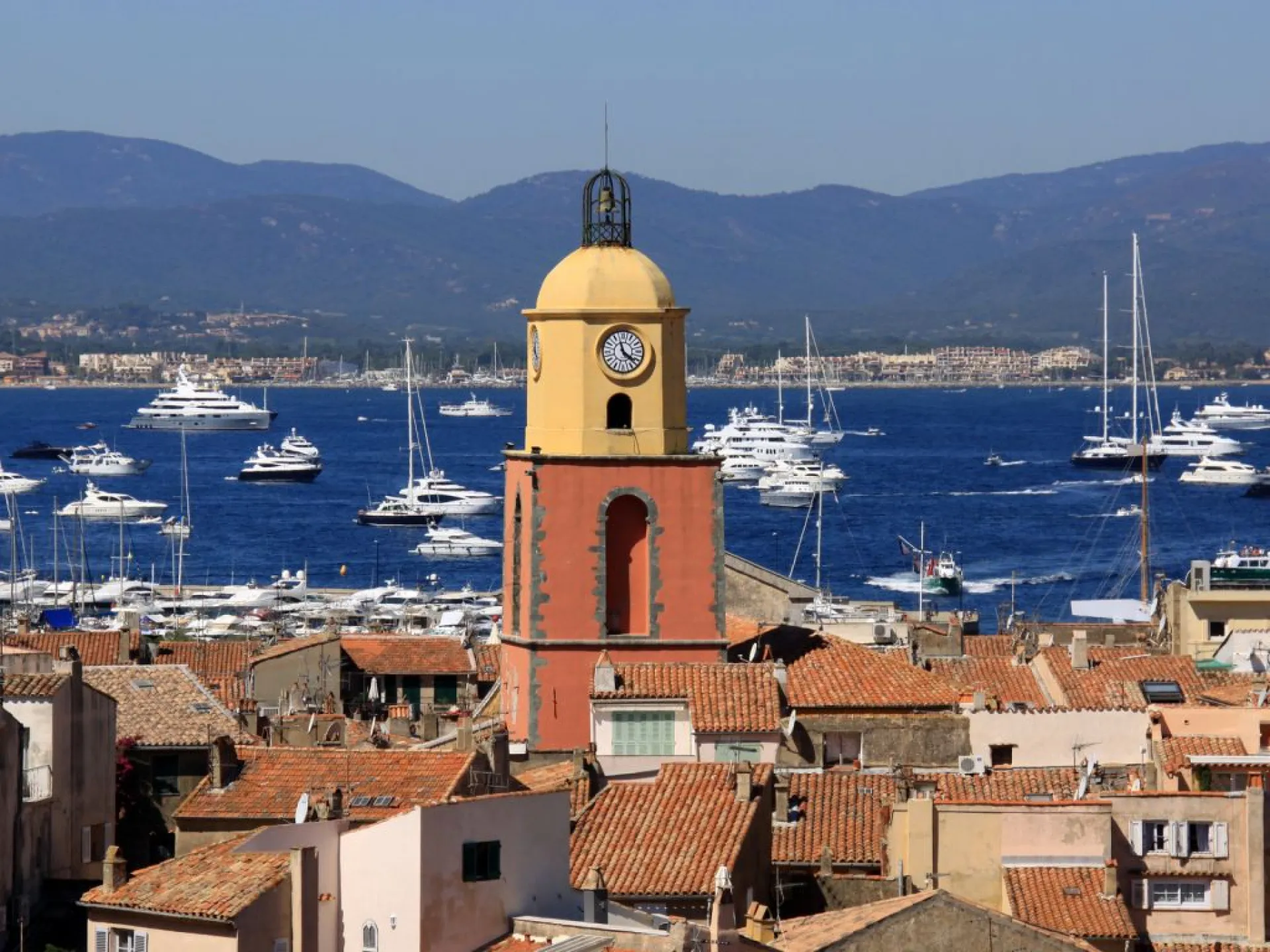 Taxi Aix TGV vers St Tropez