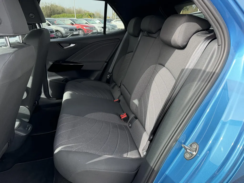 Volkswagen ID.3 d'occasion à vendre près de Le Havre : découvrez cette berline électrique disponible chez Caudebec Automobiles