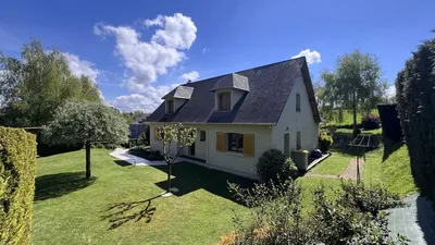A vendre maison moderne d'environ 160 m² habitables, 3 chambres, vivable de plain-pied à proximité de Eu 76260, Le Tréport 76470 et Mers-les-Bains 80350