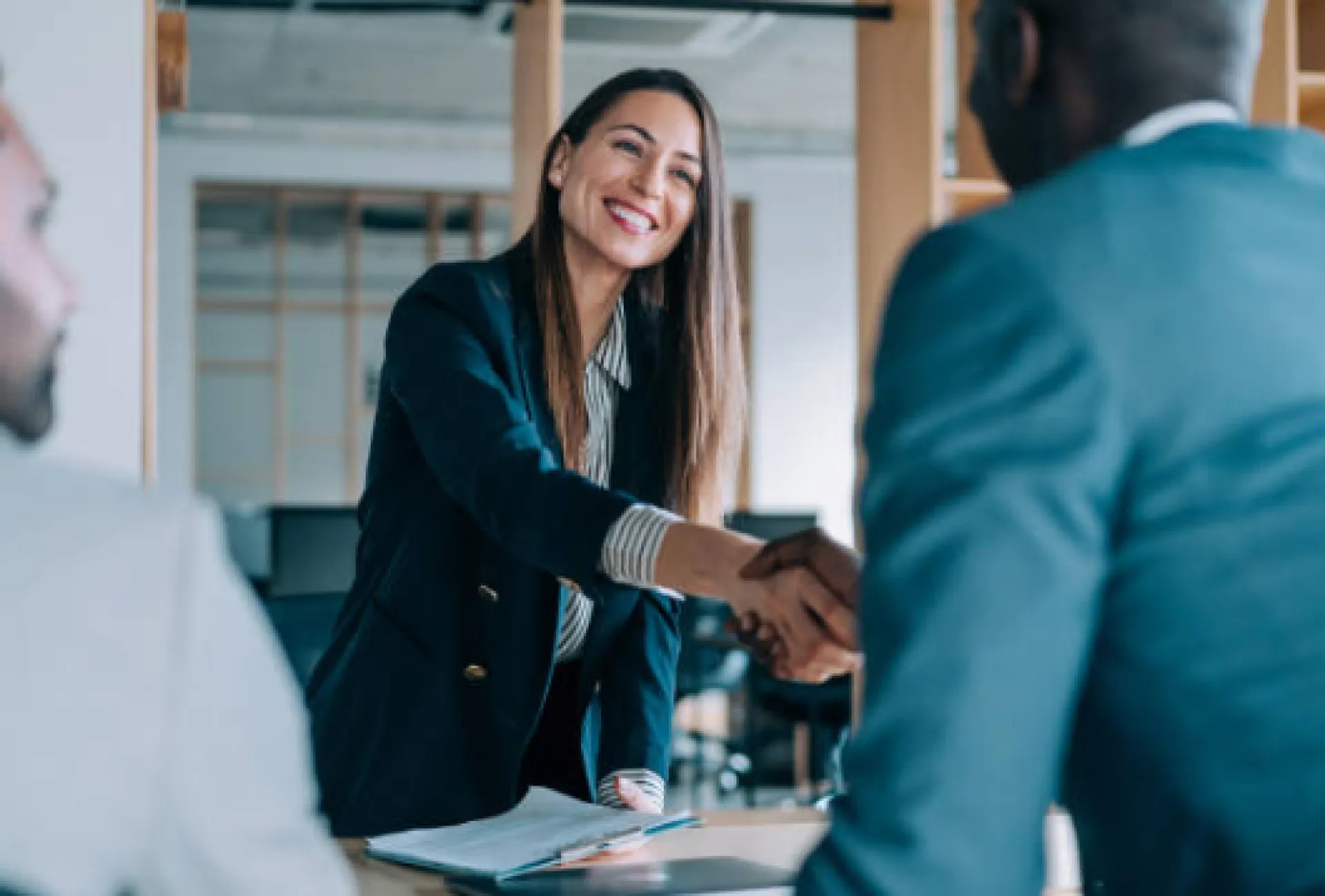 Salaire commercial(e)