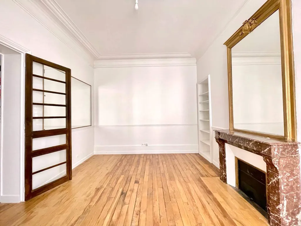 A vendre 2 pièces sur cour Paris 75017