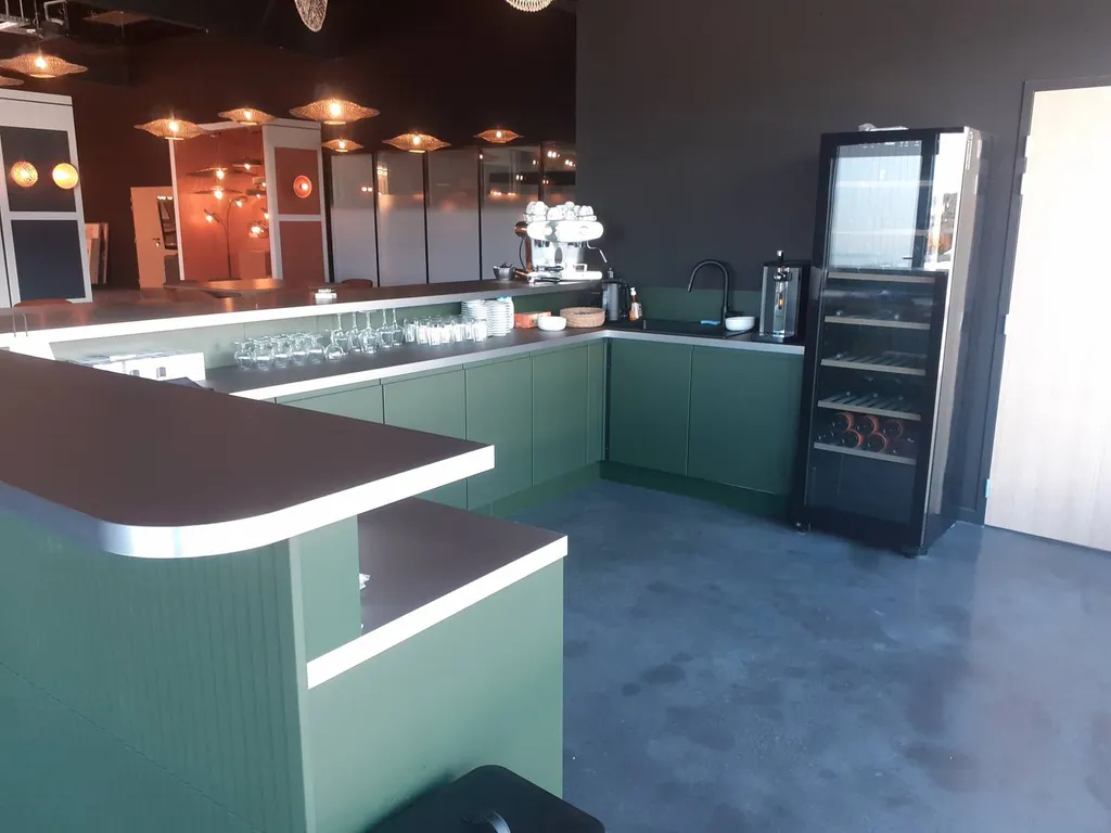 Création et conception electrique d'un batiment industrielle dedié à de l'eclairage à Villefranche sur sâone