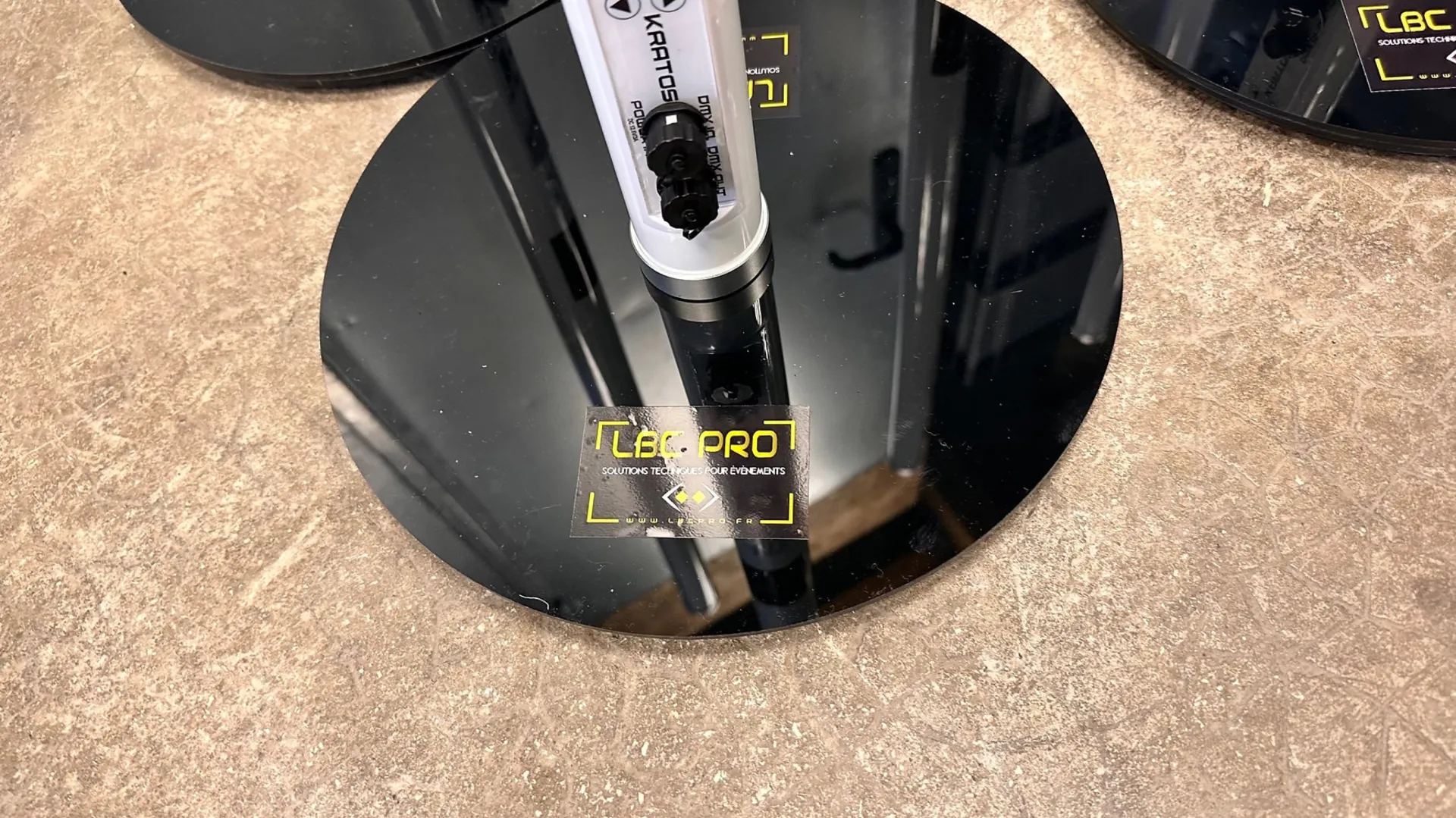 location tubes leds sur batteries à hyeres dans le var