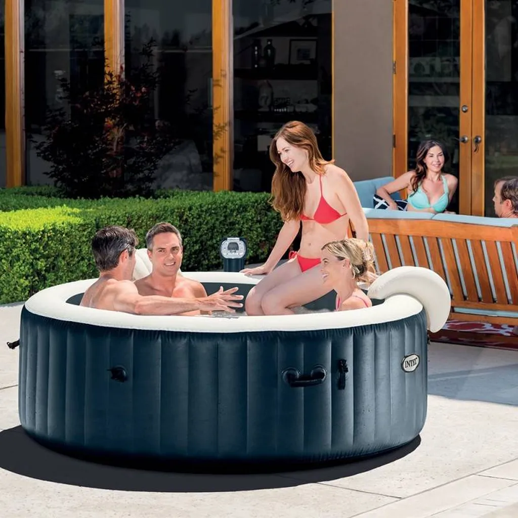 Pure Spa Bulles LED 6 places INTEX chez Aquarev'Piscines à Mane dans le 04