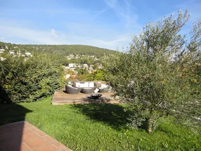 vente villa piscine carnoux