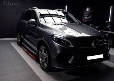 Finition visuelle renforcée sur Mercedes GLE Hybrid grâce au Crystal Serum Ultra à Lorient.