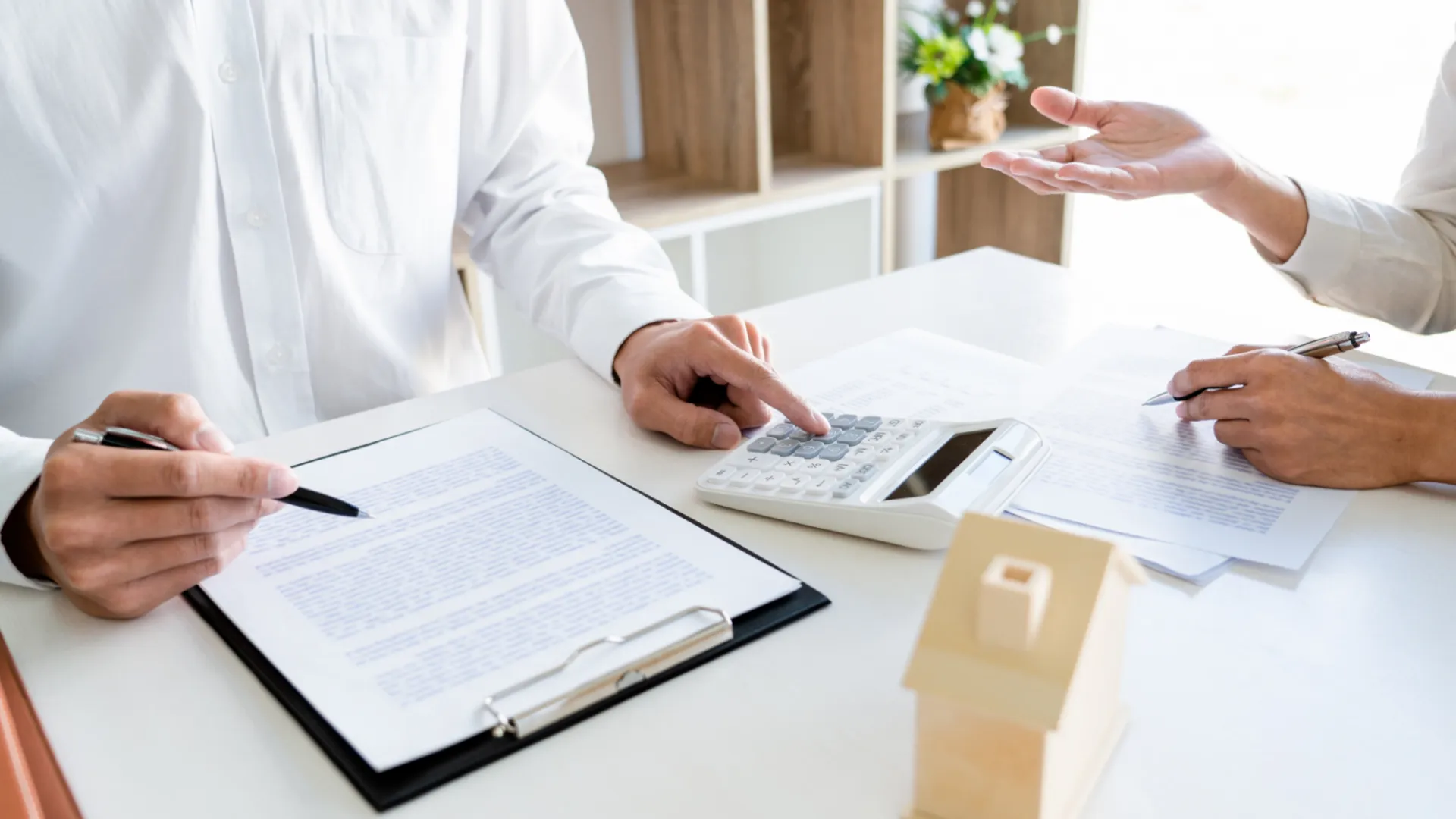 Courtier prêt professionnel près de Caen 14