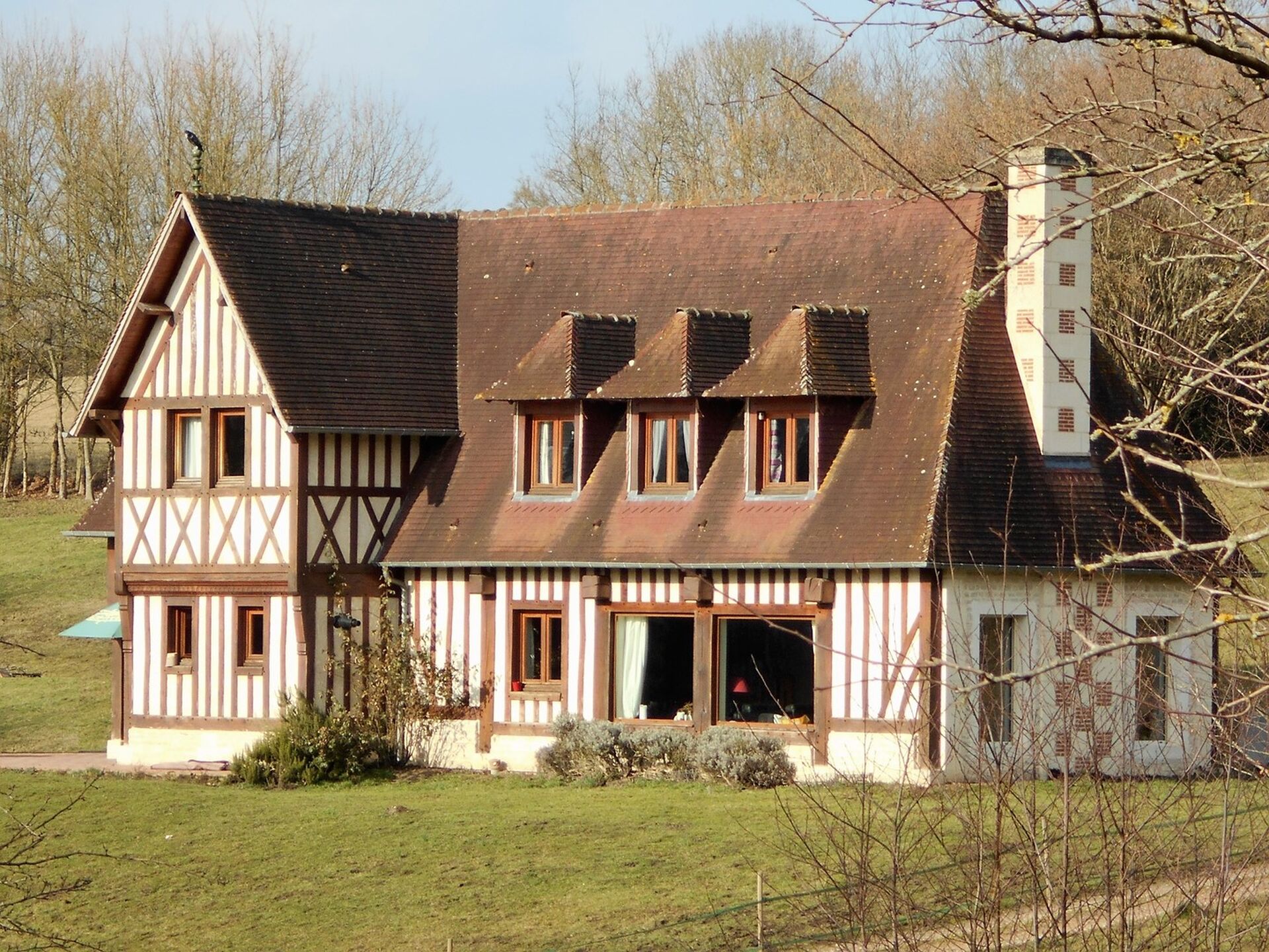 HARAS A VENDRE DANS LE CALVADOS, AGENCE IMMOBILIERE TERRES ET DEMEURES DE NORMANDIE DE LISIEUX