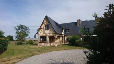 Extension colombage à l'ancienne à  Le Neubourg proche La Saussaye dans l'Eure 27