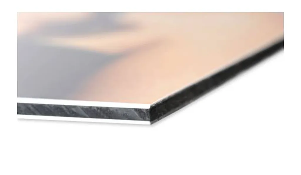 Avantages du dibond et principales applications : pour des impressions numériques de haute qualité : choisissez le panneau sandwich composite aluminium